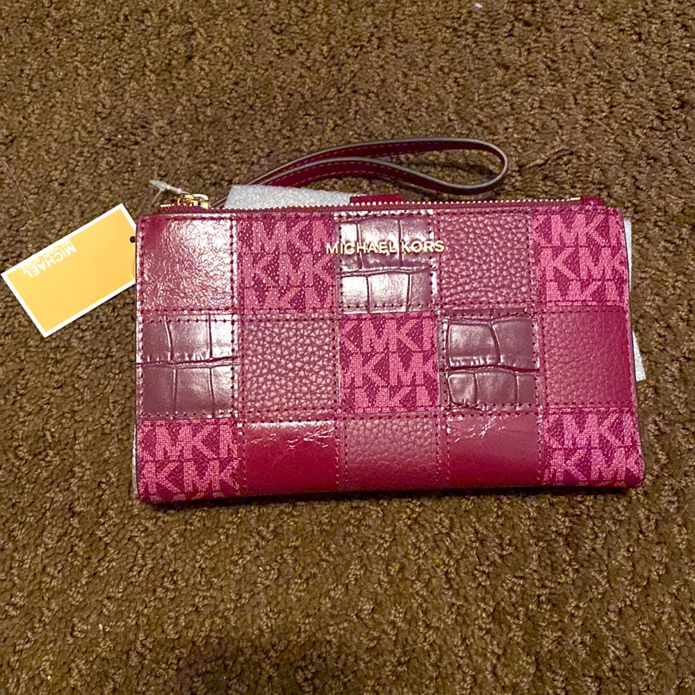 Michael Kors wristlet wallet, brand new